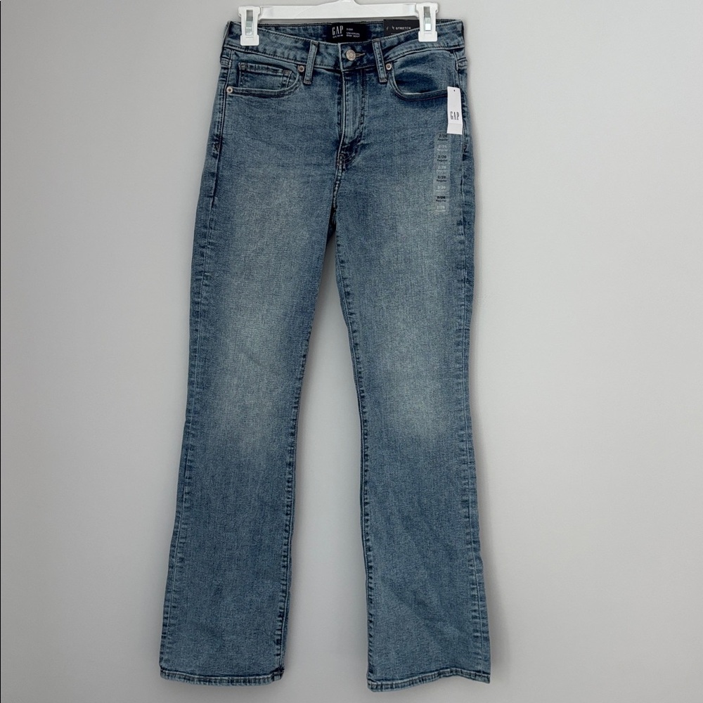 GAP Women's Mid Rise Universal Baby Bootcut Jeans - Light Wash